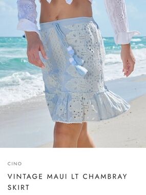 Cino Vintage Blue Maui Cahmbray Skirt With Ruffle Hem. Size Large